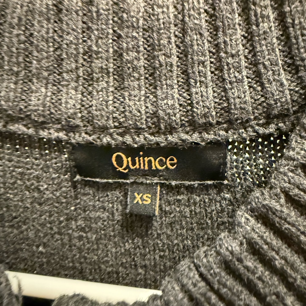Quince Charcoal Button-Up Cardigan - Picture 5 of 5